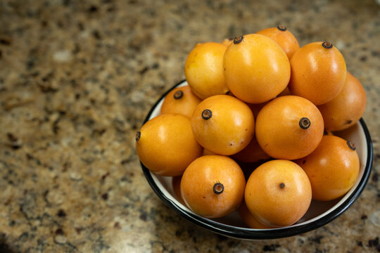 Achacha in a bowl