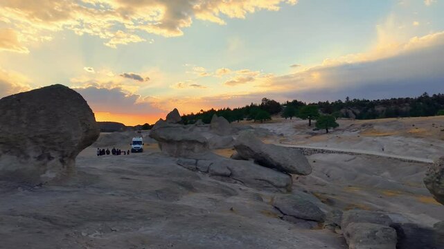 Valle de los hongos y las ranas en la sierra tarahumara municipio de creel en Chihuahua, viajes y turismo