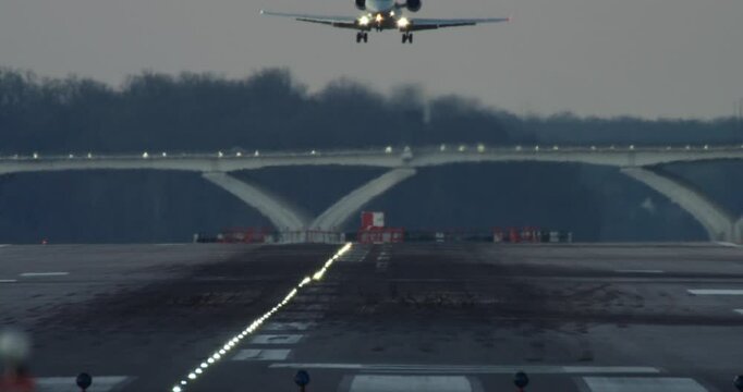 Jet Touches Down with Dramatic Air Distortions