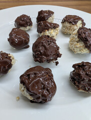 coconut balls dessert
