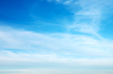 Fototapeta premium Blue sky with clouds background