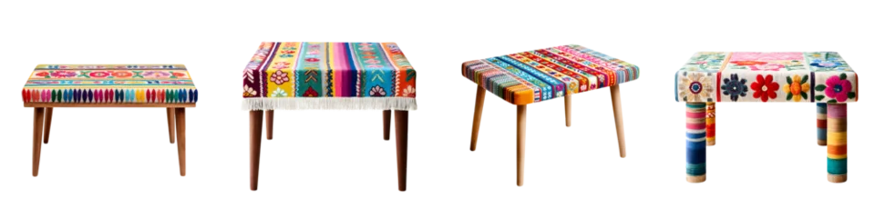 Photo sur Plexiglas Colorful, vibrant tables with intricate patterns featuring traditional Mexican textiles, perfect for adding a lively touch to home decor and interior design projects.