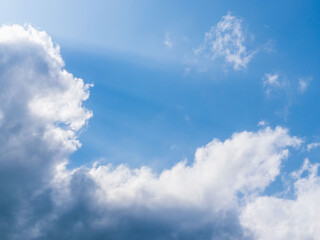 5月　昼の青空と雲79