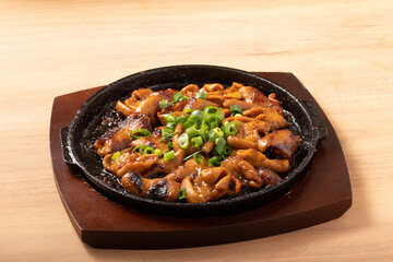 豚もつ鉄板焼き