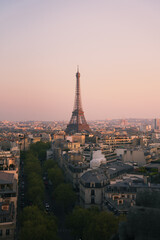 Fototapeta premium Eiffel Tower during sunset