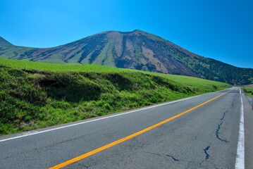 熊本県の阿蘇地方にある阿蘇山にて