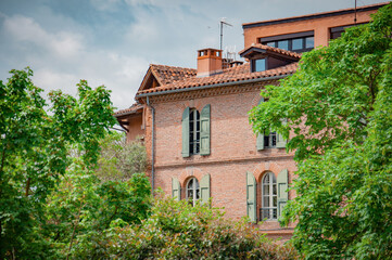 Albi avec les yeux de pixato