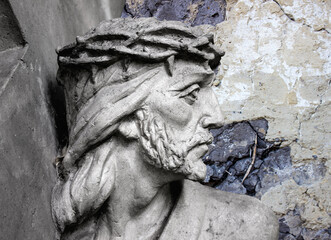 Jesus Christ under the weight of the cross. The suffering and death of God	
