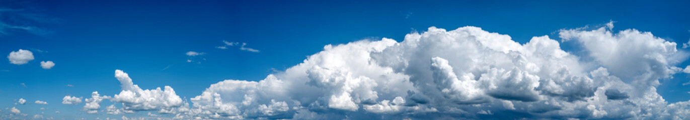 Obraz premium ciel bleu et nuages, vue panoramique, PNG fond transparent