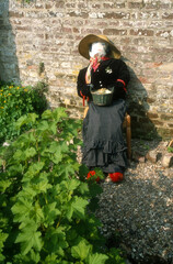 épouventail, herboratum des rempards, jardin de cures, Saint Valerie en Somme, 80, Somme, France