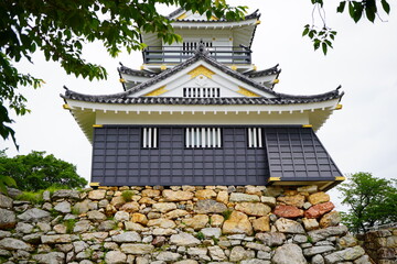 雨の日の天守閣。静岡県浜松市に建てられているお城。