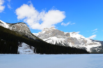 FIELD, BRITISH COLUMBIA, CANADA - April 13th 2025: A stunning spring time day at Emerald Lake in...