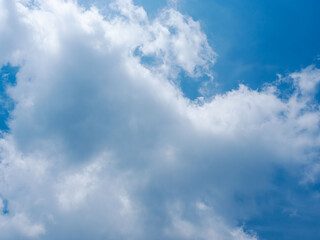 5月の午後　印象的な青空と雲10