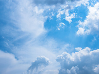 5月の午後　印象的な青空と雲48