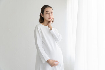 ストレスを感じる妊婦