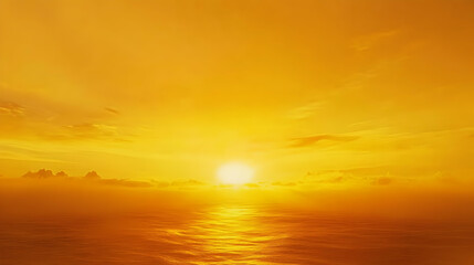 Obraz premium Golden Sunlight Reflects and Creates Warmth in the Sky and Sea with Peaceful and Sunny Scenery