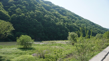 산과 하늘