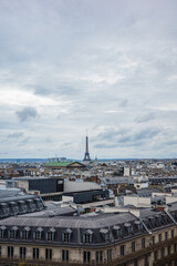 Naklejka premium A view of the Eiffel Tower