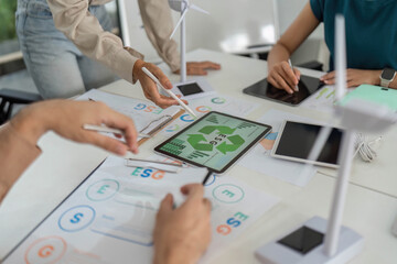 Collaborative ESG Planning Session with Sustainable Focus