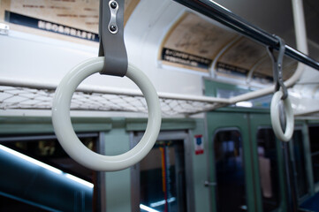 電車のつり革