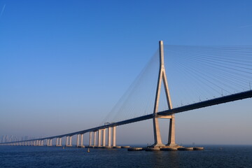 Incheon Bridge, Incheon Brücke, Schrägseilbrücke aus Stahlbeton, Beton, Bogenbrücke, Südkorea, Asien, Meer, Gelbes Meer