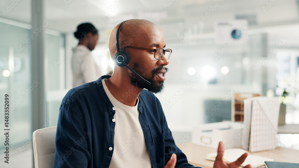 Leinwandbilder Office, call center and man on computer talking for contact us, crm service and customer support. Business, professional consultant and person with headset for communication, advice and feedback