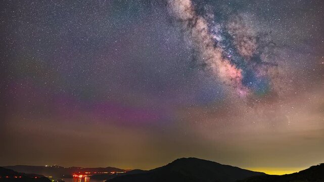 Milky Way and Lake Ashi. - 天の川と芦ノ湖 - Bright Version - Time Lapse