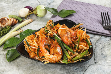 Pad Thai - noodle with prawn
