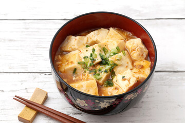 麻婆丼