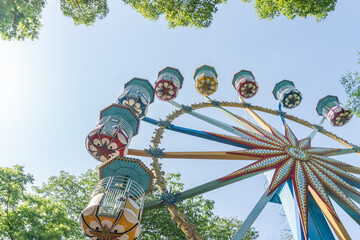 ferris wheel on a sunny day