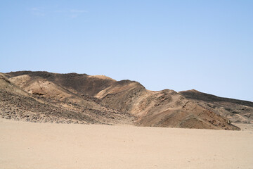 Felsige Wüstenlandschaft im Hinterland von Swakopmund in den sogenannten Moonlands 