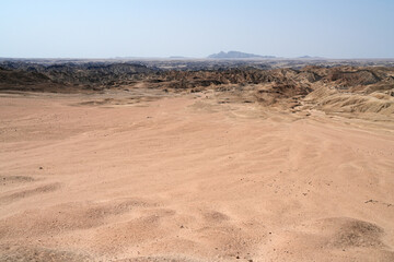 Felsige Wüstenlandschaft im Hinterland von Swakopmund in den sogenannten Moonlands 
