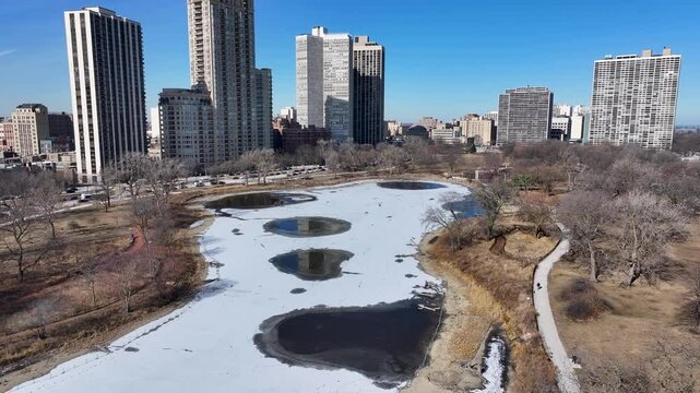 Lincoln Park At Chicago In Illinois United States. Downtown City. Leisure Park Landscape. Lincoln Park At Illinois United States. Metropolitan District. Winter Scenery.