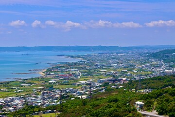 中城城跡・城跡からの眺め（沖縄県・中頭郡北中城村） © tk2001