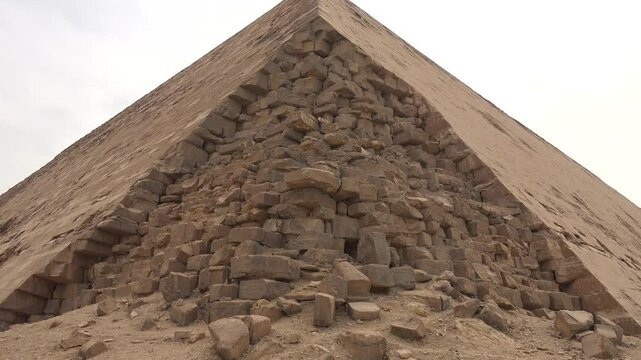 Close-Up of the Bent Pyramid&rsquo;s Distinctive Angles