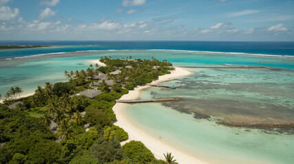 Obraz premium Tropical Paradise Island Aerial View