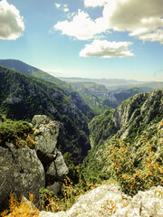 Fototapeta premium canyon view from the top of the mountain