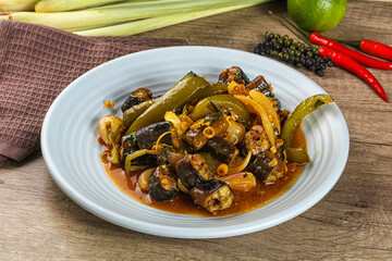 Roasted eel with lemongrass and sauce