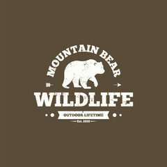 Bear logo template in outdoor vintage style. Bear logo. Outdoor logo concept