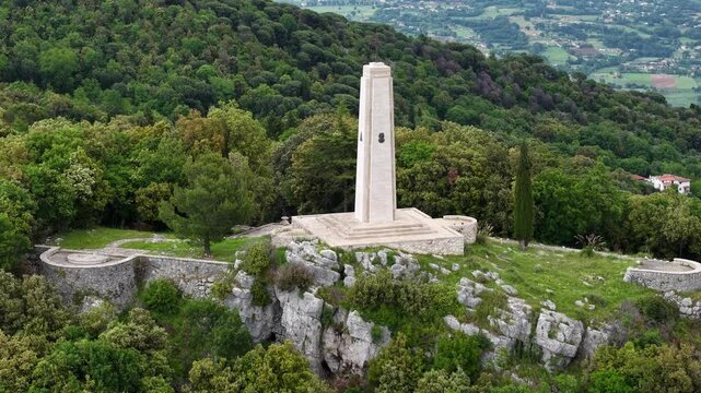 Monte Cassino, Wzg&oacute;rze 593, pomnik, G&oacute;ra Ofiarna, 3 Dywizja, Strzelc&oacute;w Karpackich