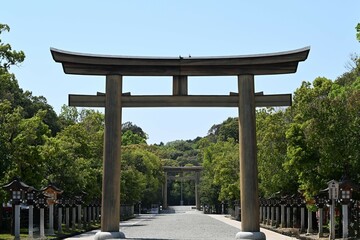 Obraz premium 橿原神宮の鳥居