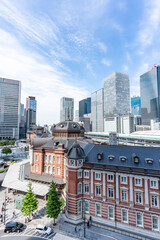 東京駅丸の内口の風景