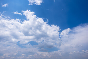 clear blue sky background,clouds with background.	