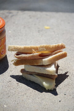 sandwich club