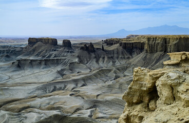Skyline View overlook of the Blue Valley near Factory Butte, Utah
