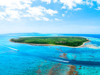 Obraz premium 竹富島（沖縄県竹富町）