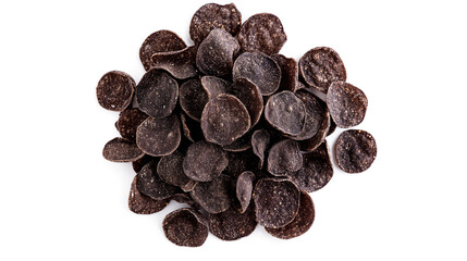 Obraz premium Black pepper kettle chips with visible spice granules