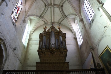 L'église Saint-Pierre, église de style gothique flamboyant, ville de Dreux, département de...