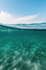 Fototapeta premium Peaceful ocean with clear water and sky