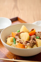 豚肉の肉じゃが｜日本の家庭料理の定番